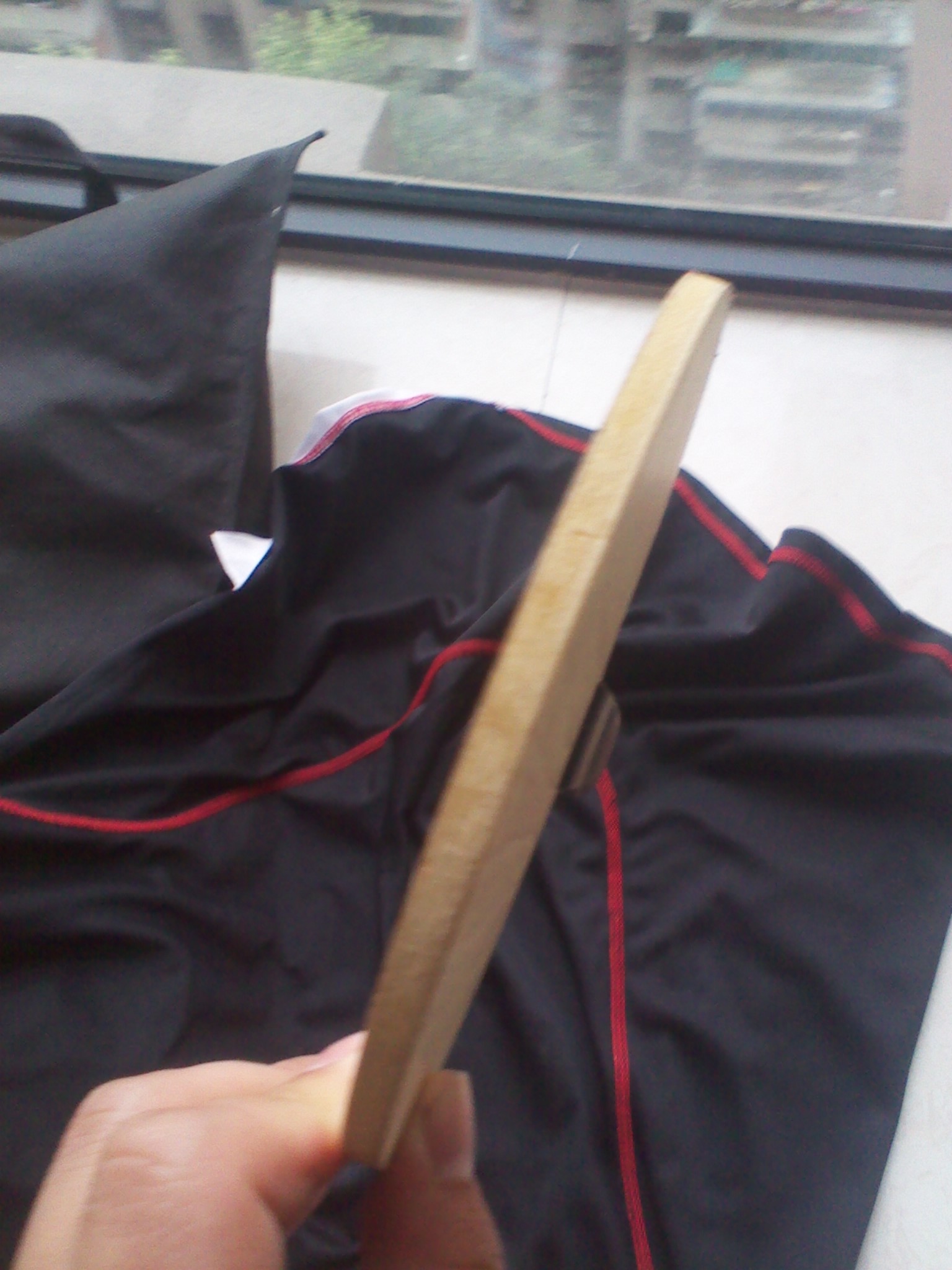 ���ѳ��Ƚ��µĽ��͹���ɷ