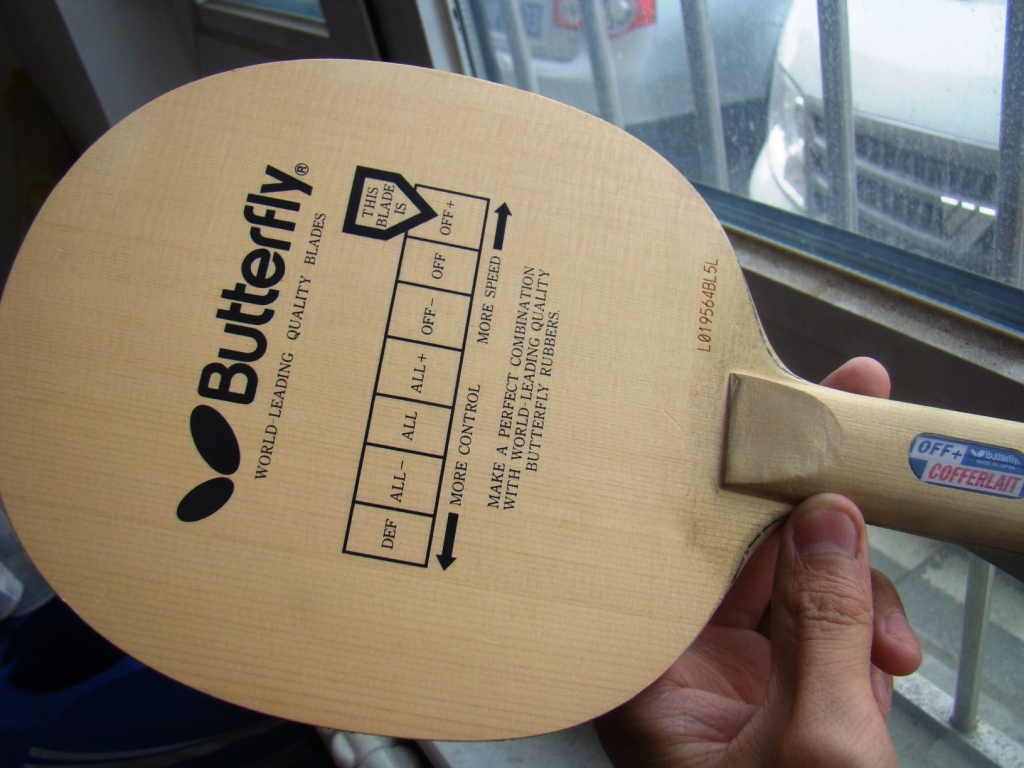 �����ϸ����ͼ������95���л���ɫ�µ�  �������ˡ������񡱻����ӣ��3����ľ5����ǿ̼�ص�