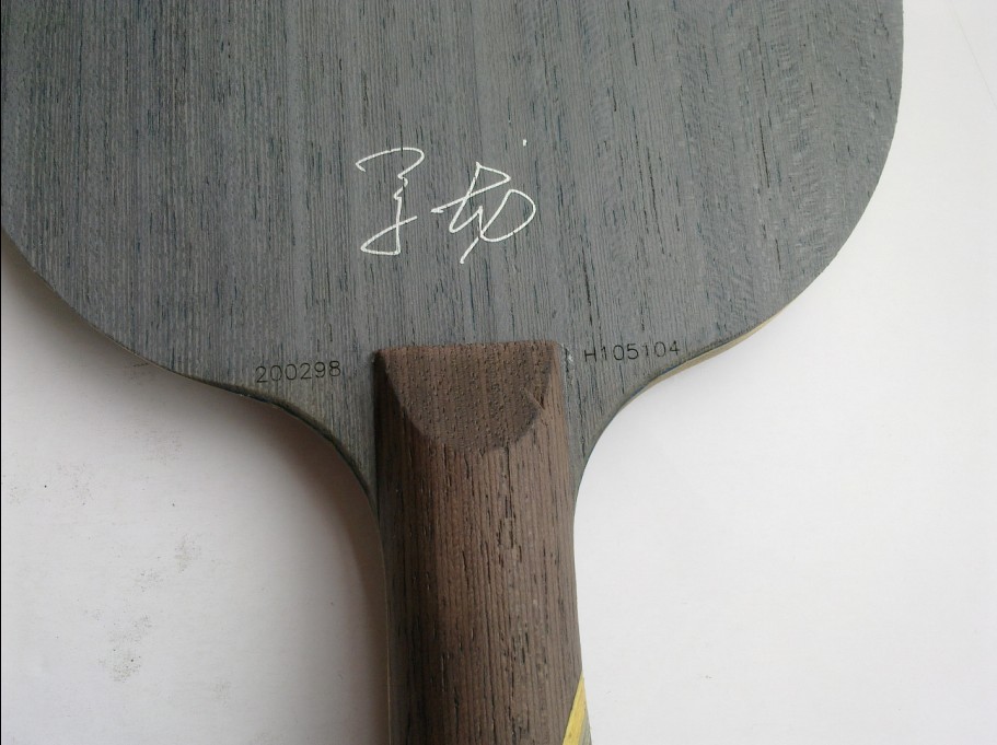 �������FL