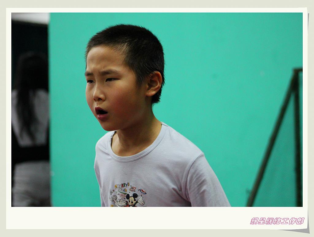 ��ƹ�ҡ���־����ԭ����վ����B��4�±�������