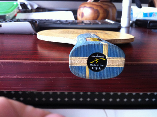 �� ��˹�� ���� ̼��