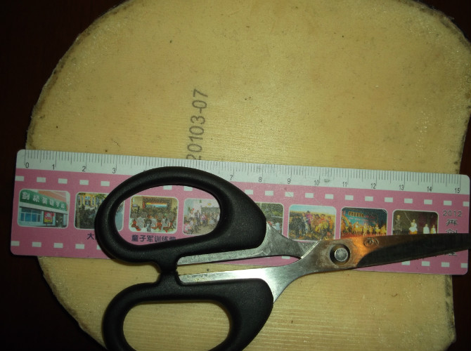 100ԲͨһС9ºɫS1ߴ14.6*15.0