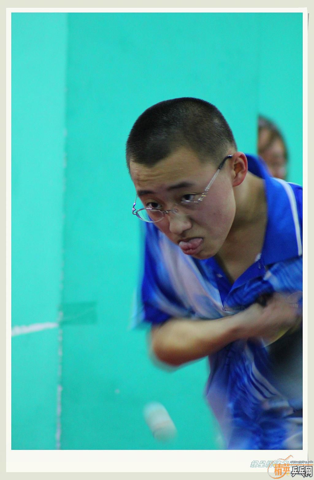 ��ƹ�ҡ���־����ԭ��վD��3�±�������˲��2