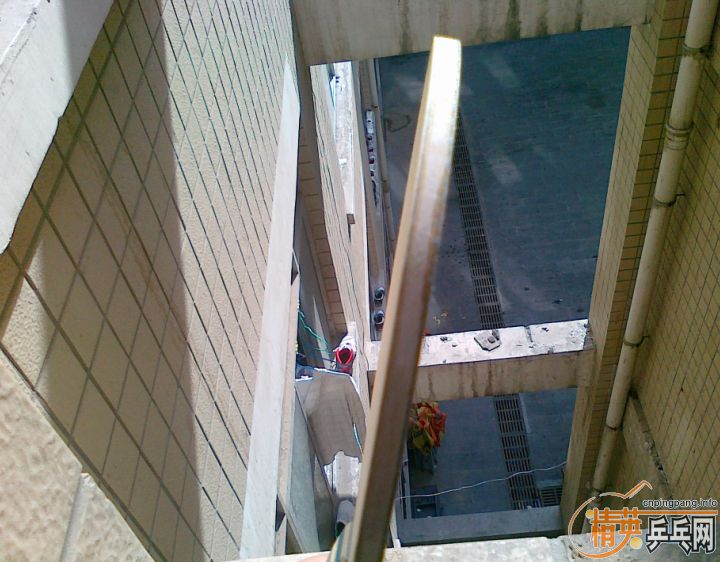 ����ʧ����ҹ����������·���������һ�ε��°������