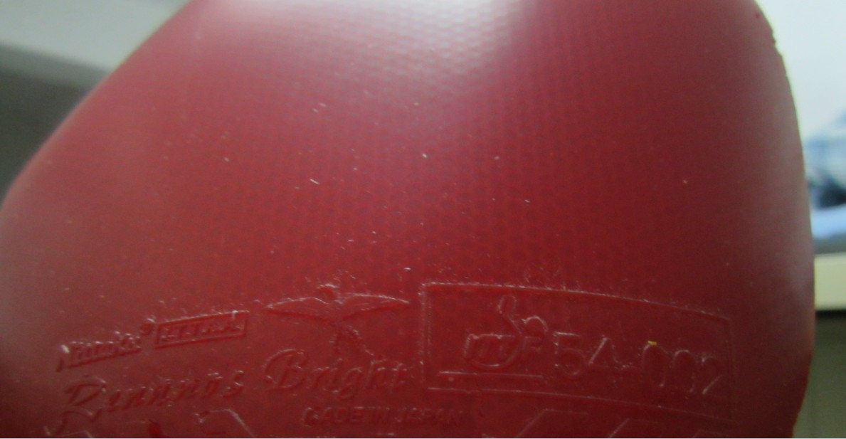 ������������ɫ���ˣ�Ӳ�� ��ɫ��̤������