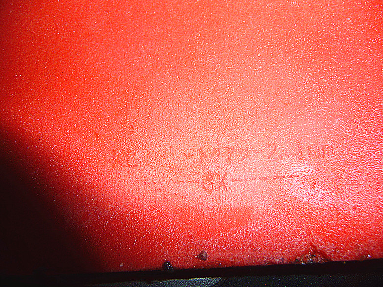 �ͼ۳�����ɫT05