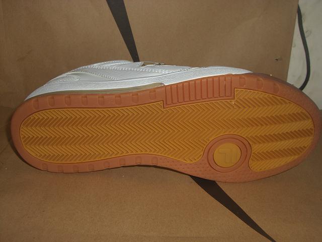 �����������˶�Ь��ͼ