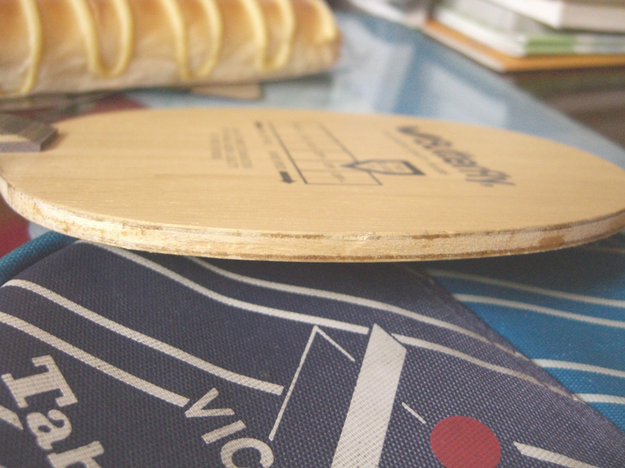 �������ƿƱ���,��ͬ����С��ʡ������ɫ40��,��������Ƥ����.200Ԫ����