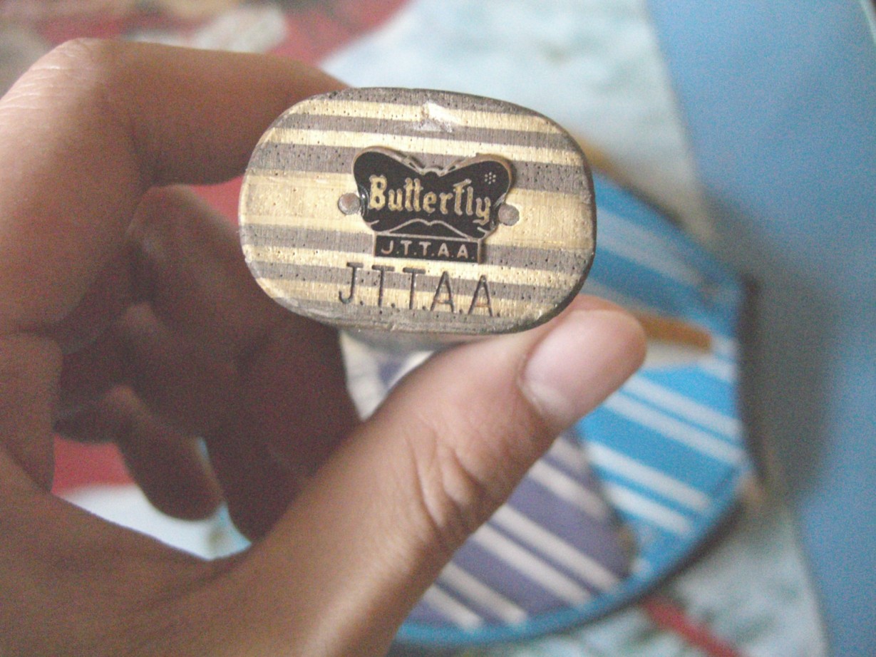 �������ƿƱ���,��ͬ����С��ʡ������ɫ40��,��������Ƥ����.200Ԫ����