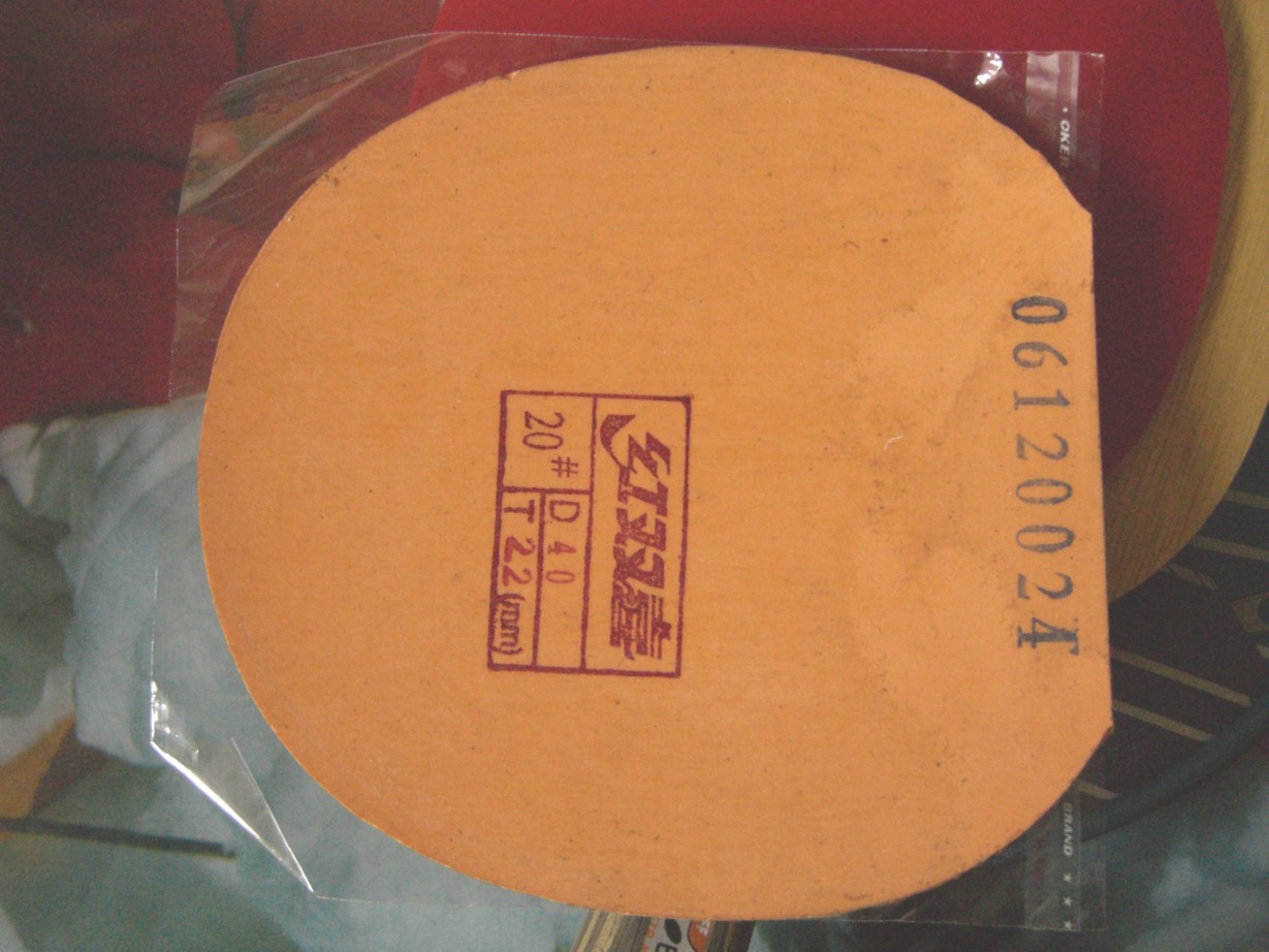 �������ƿƱ���,��ͬ����С��ʡ������ɫ40��,��������Ƥ����.200Ԫ����