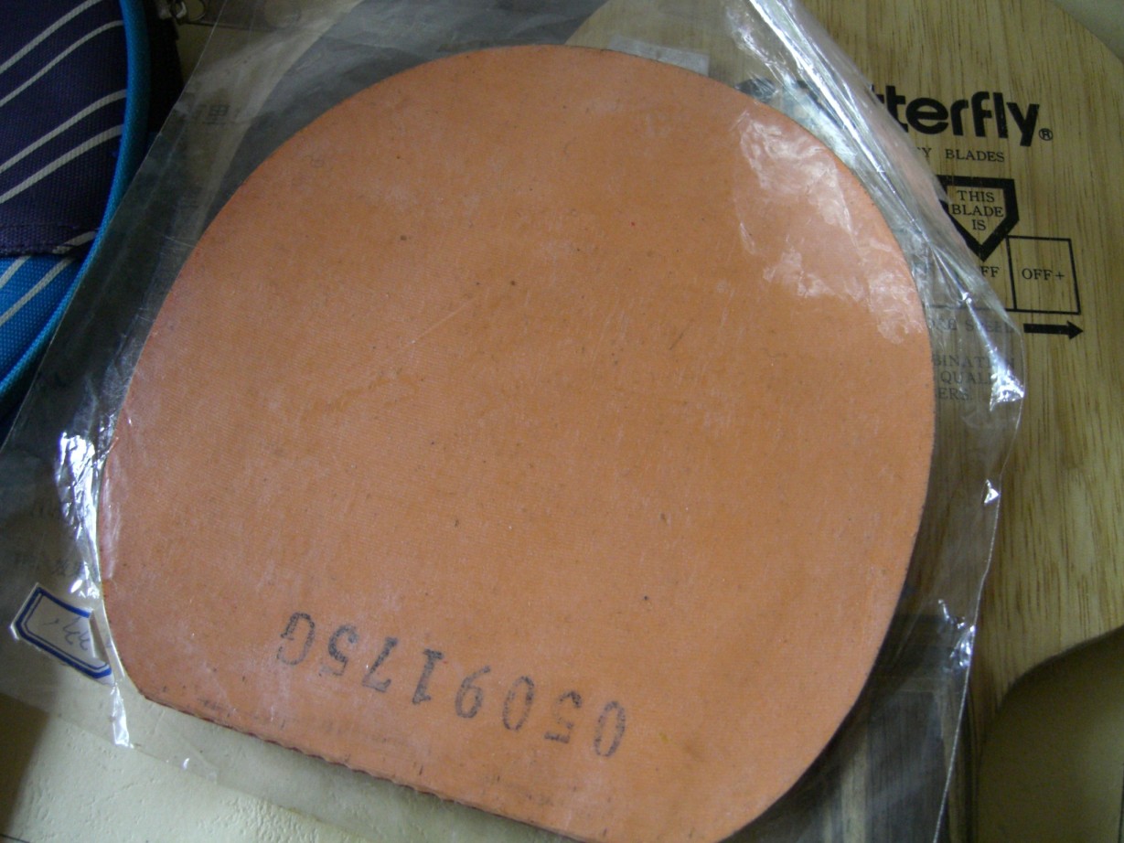 �������ƿƱ���,��ͬ����С��ʡ������ɫ40��,��������Ƥ����.200Ԫ����