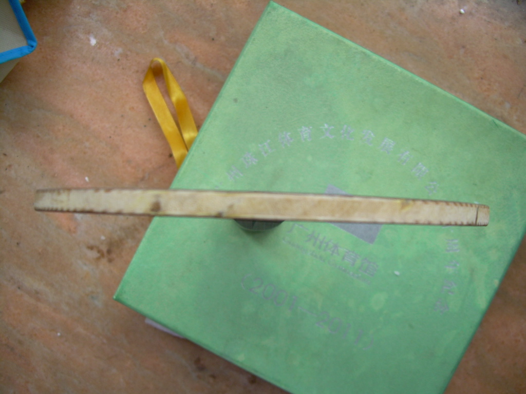 ����Ƚ����yeo(��ɫ���壩