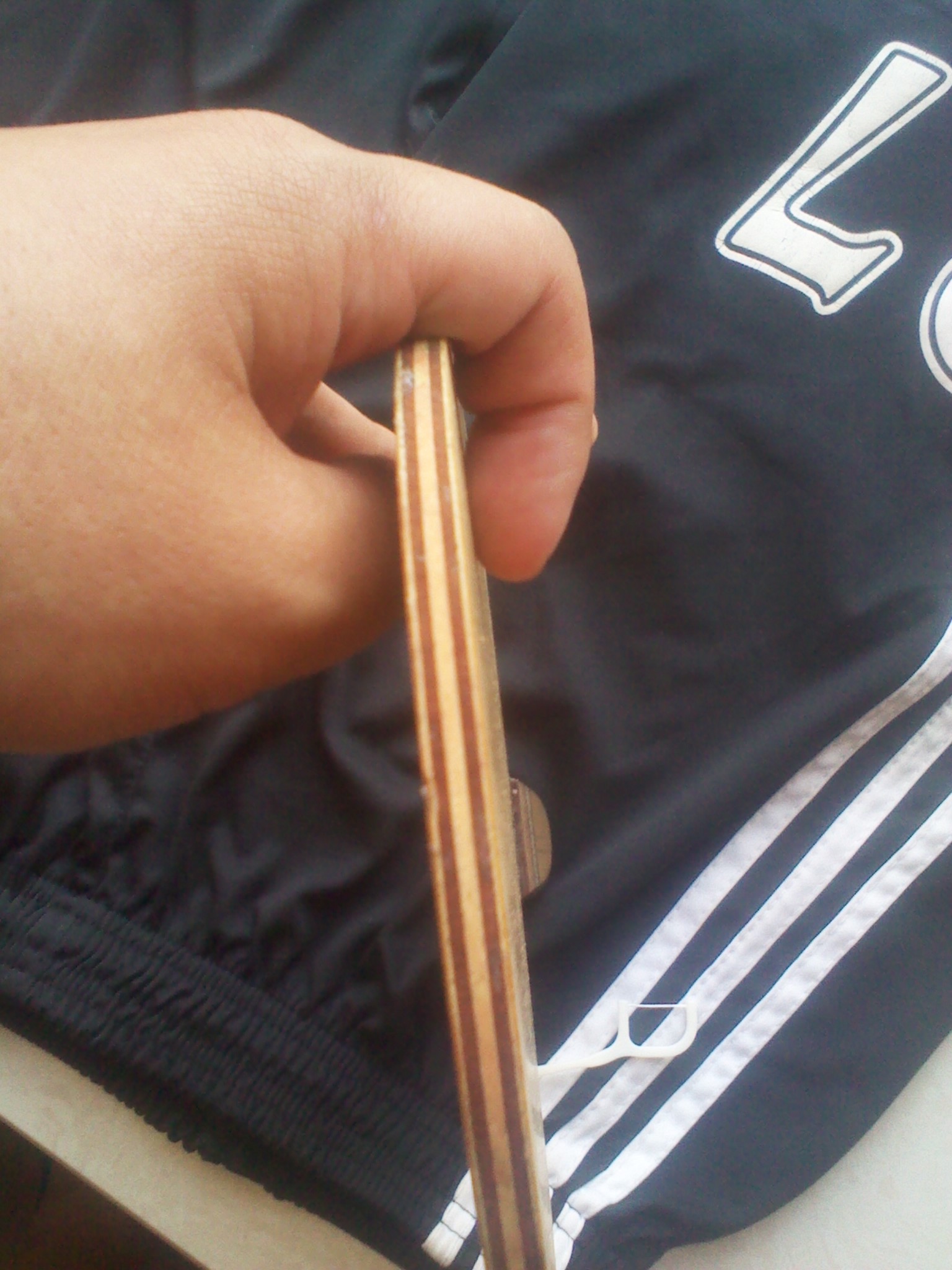 ����ɫ�����������������ִ��� 560 ����