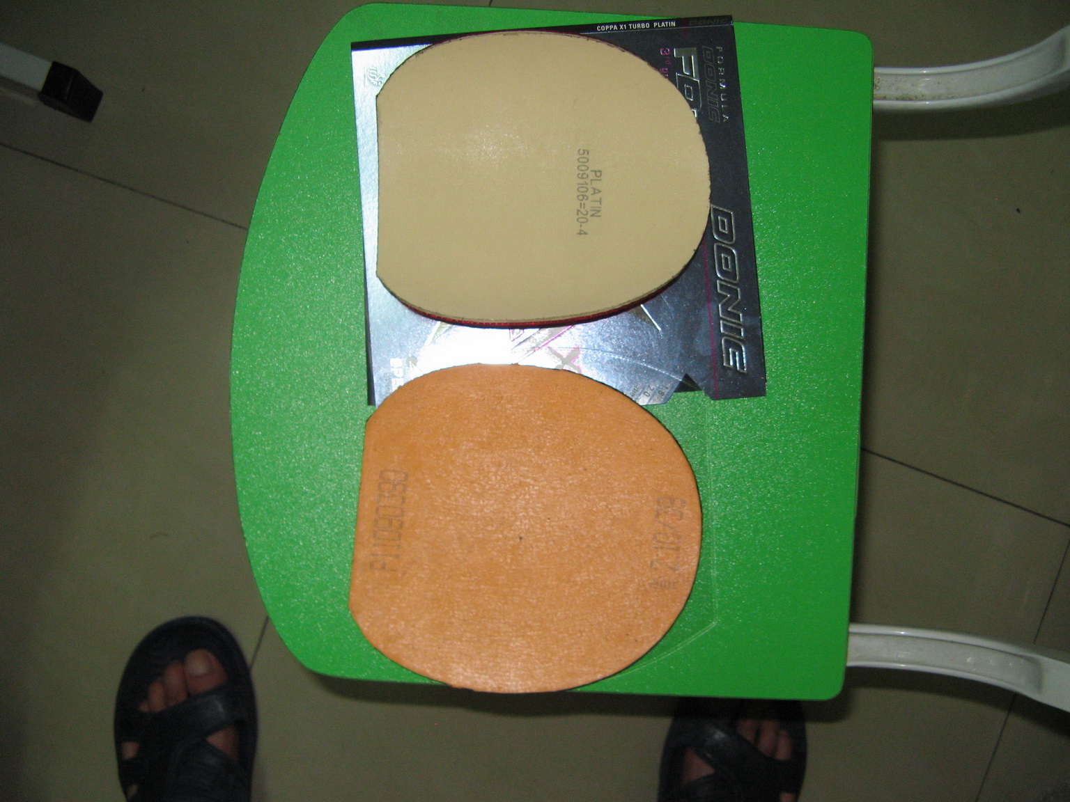 ����ɫ���µ����ʡ�񣨺�ɫ���Ͳ���X1����ɫ��