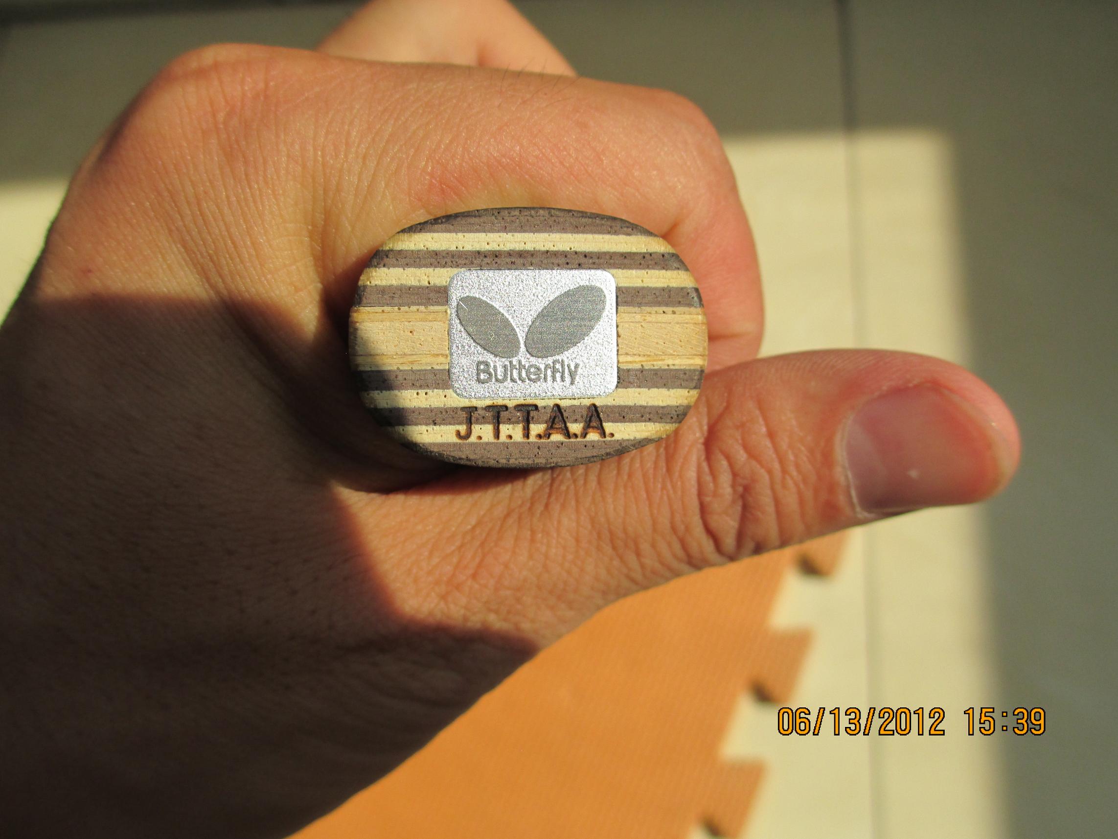 ���Ʊ���