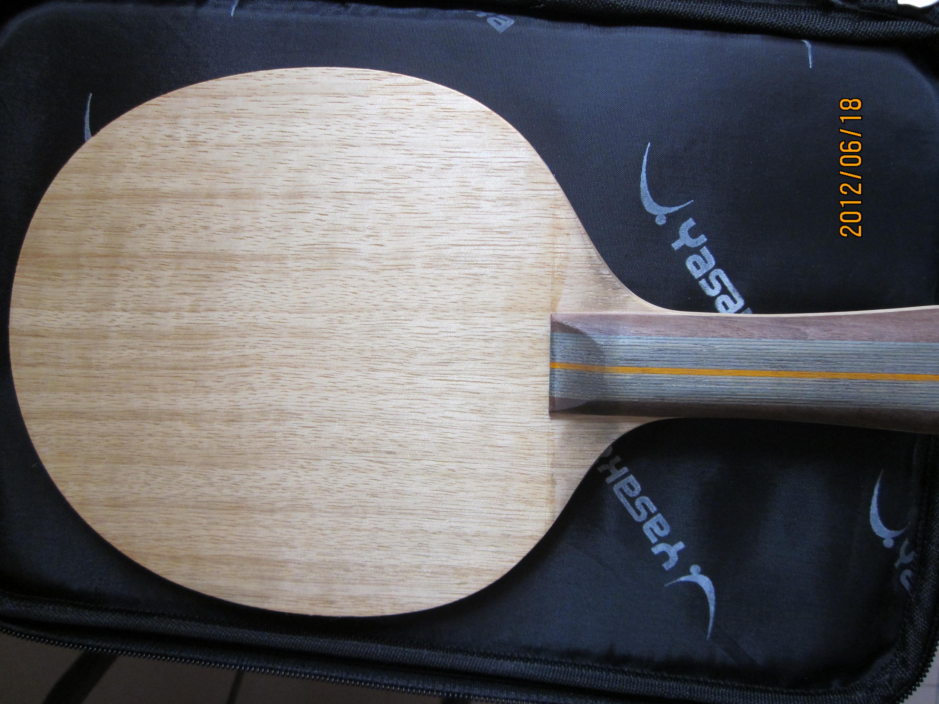 ������ʯ���Ѵ���壬��Ȧһ������С������΢��һ�㣬���ƺܺã�����������ʳ������£��ļ������������������ˣ�86�ˣ�FL��270�����ʣ��绰��13560214089