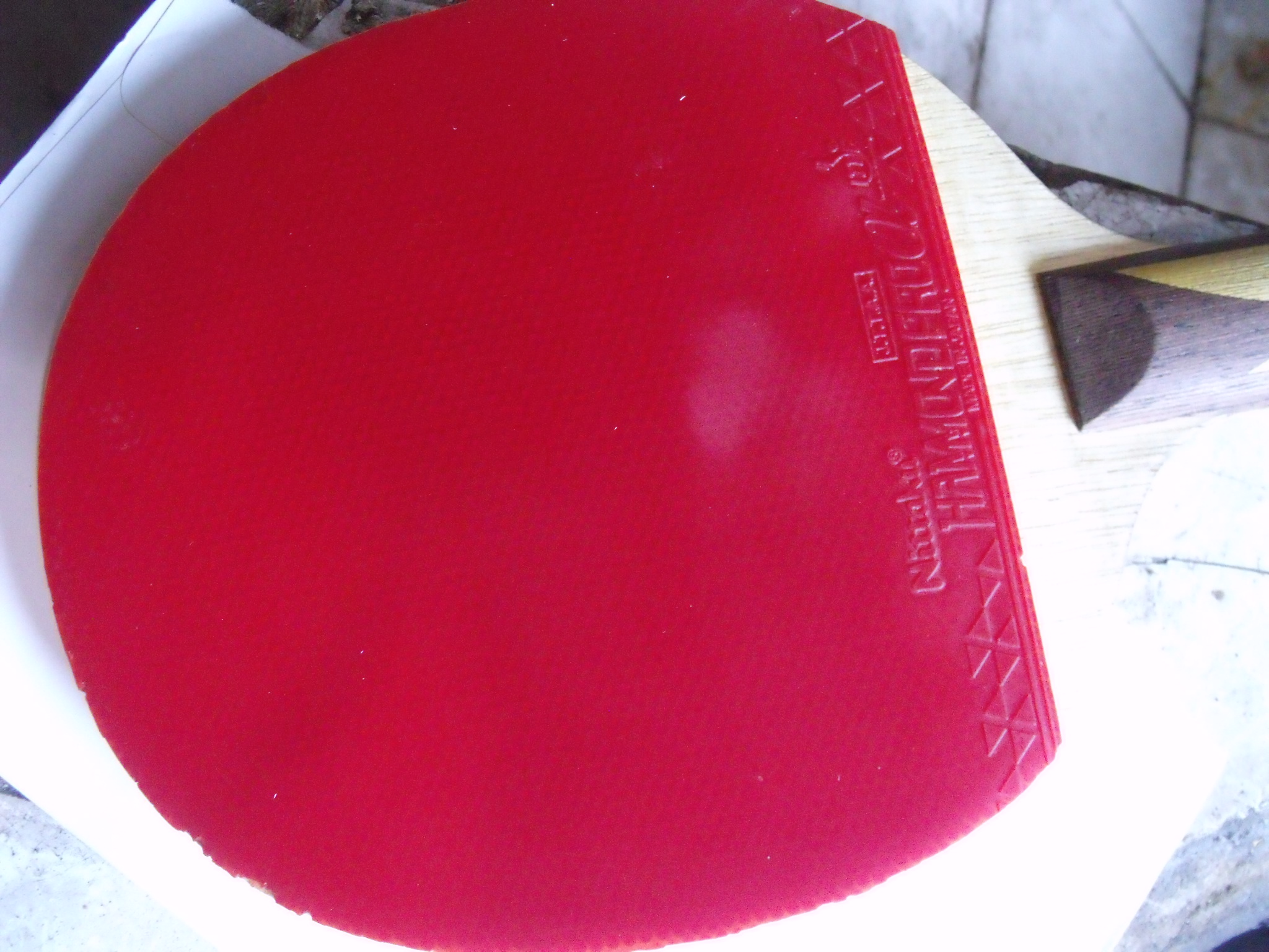 ���������ɫ���ᰢ����