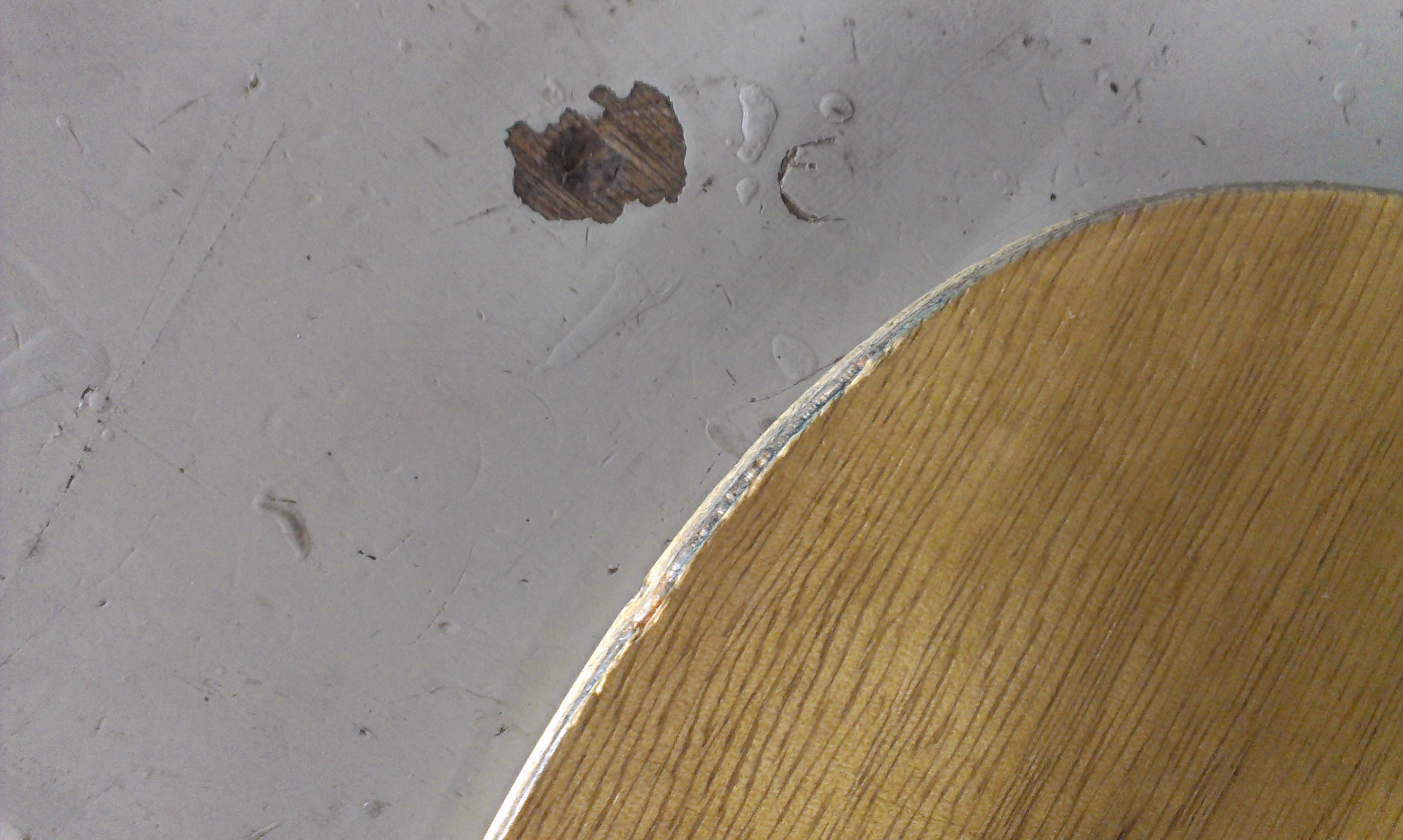 ���� �°������л� 300����