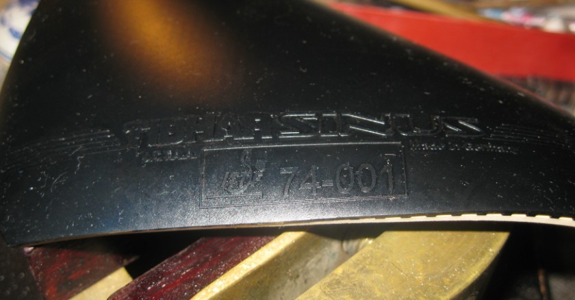 �����ѳ�Ӳ��һ��  200 Ԫ  ��ɫ       ����ϣ����  ��ɫ 150 Ԫ   ���� ŷ����4   ��ɫ  180 Ԫ��