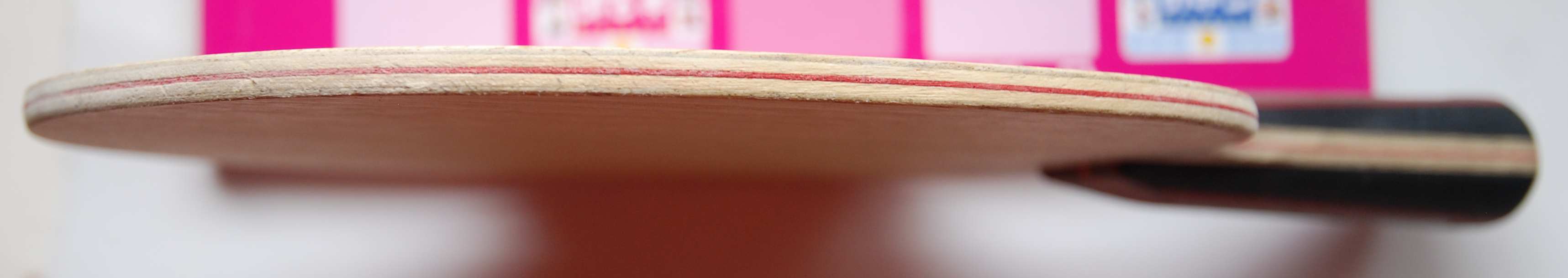 �����ѳ�YO40ŷ��һ�顣��������˿����ɫ��������΢��ĥ��