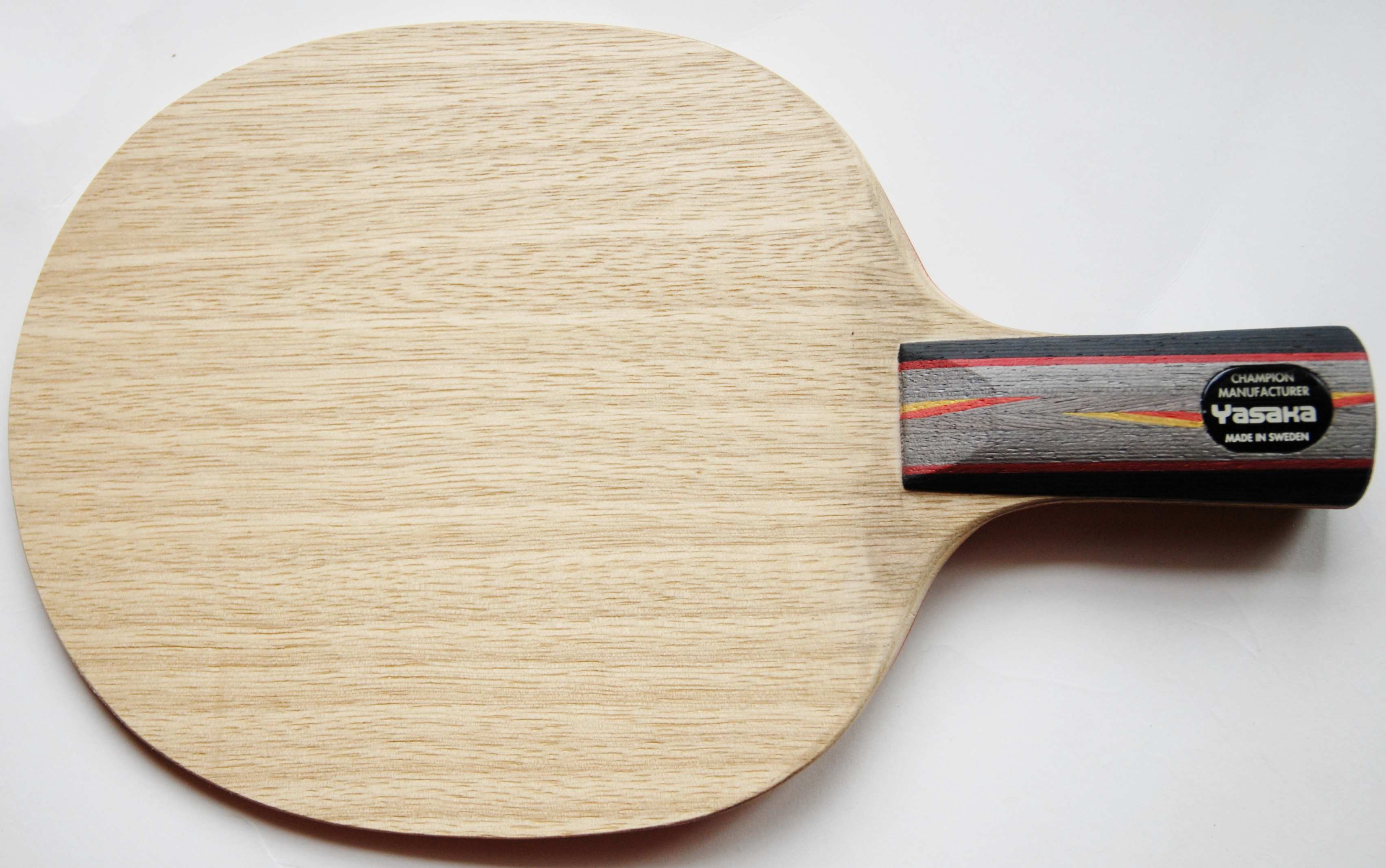 �����ѳ�YO40ŷ��һ�顣��������˿����ɫ��������΢��ĥ��