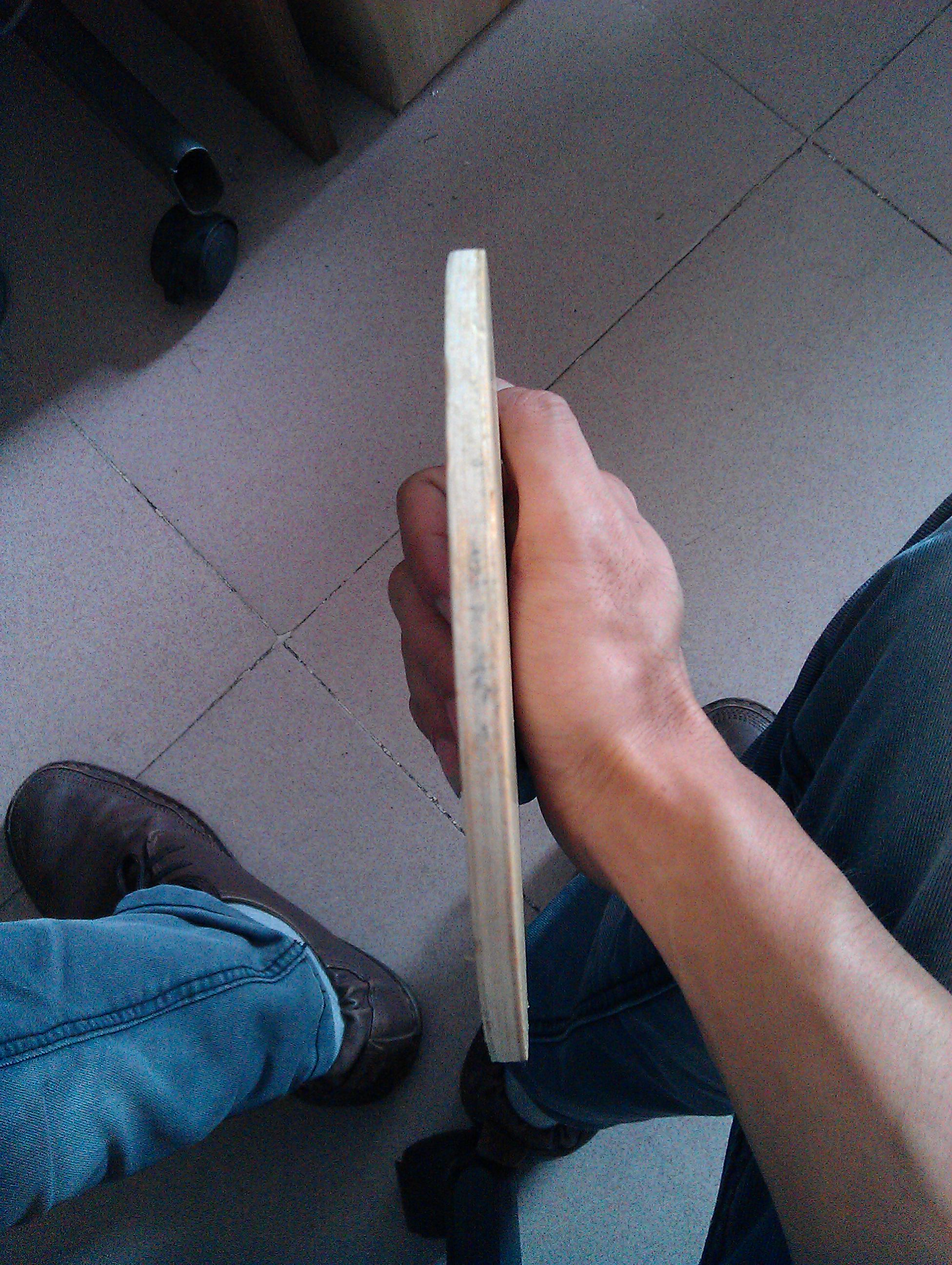 ����XIOM ����AMADEUS�����̼��7.6��YES