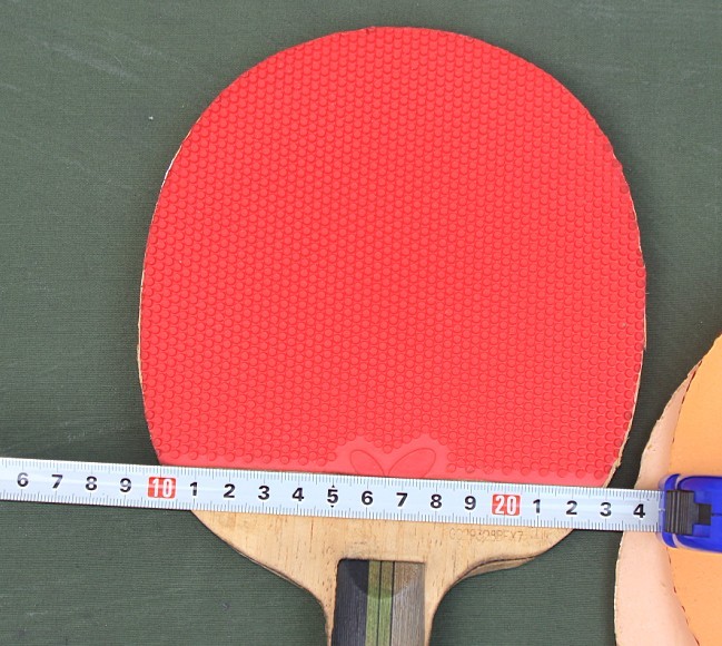 ���������һ�ţ�С��������2�ţ����˳�����