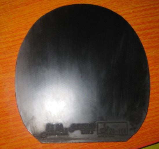 ��ɫ����  �ͺ�ɫ�����ɫ����  �����Ѵ���  160����  ��֧�����������ְɡ���ϵ��qq