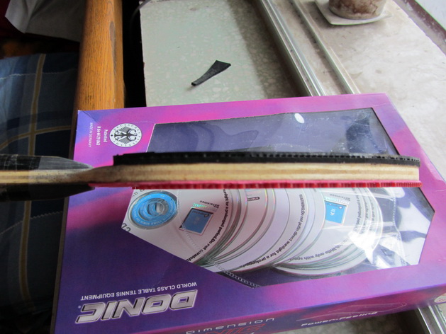 �ձ��ϻƱ�CL��������CL�ܱȵ��ָУ���ǡȫ�����м��齺Ƥ��ת����