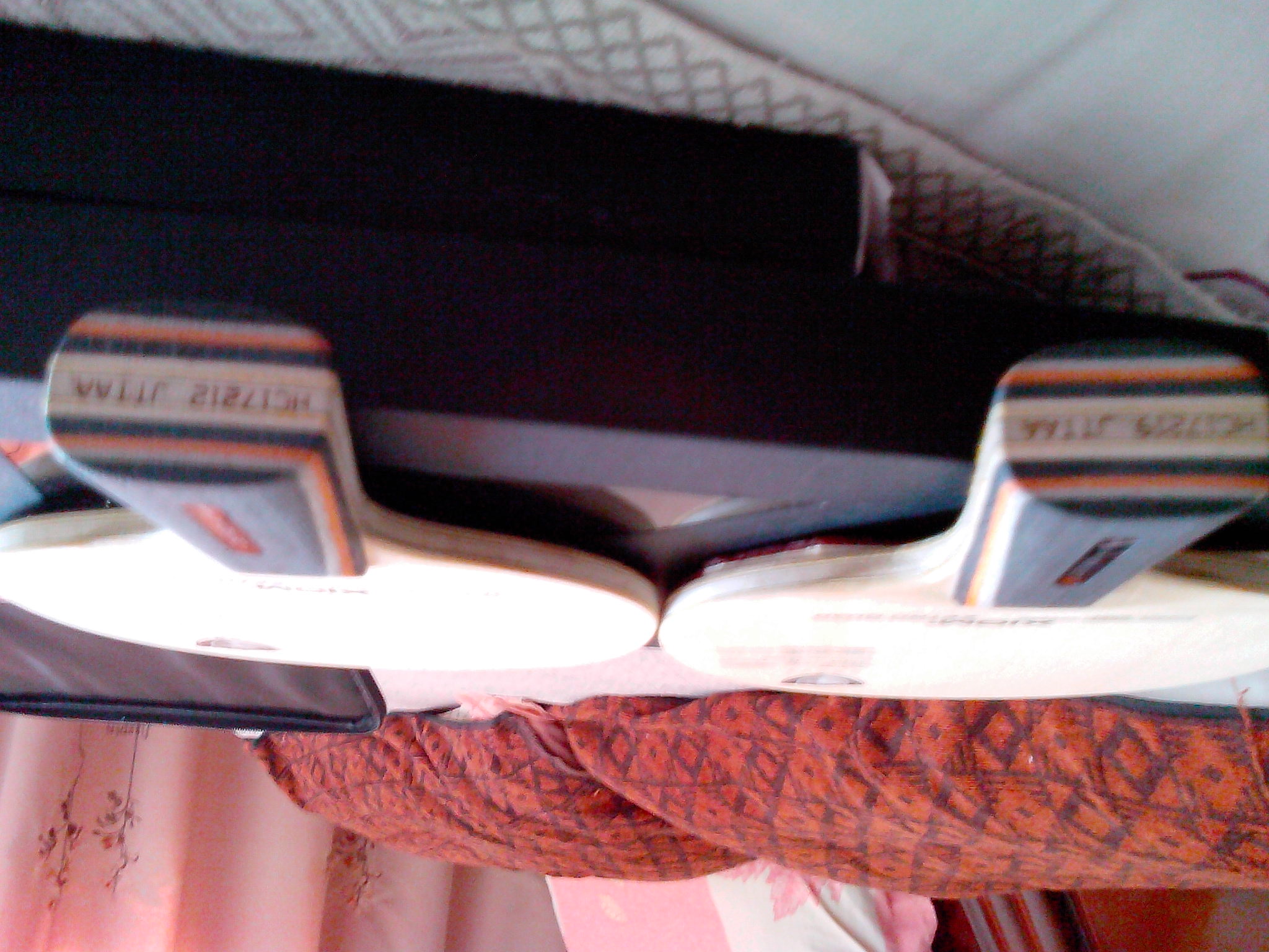 �����ͽ���̼����ֱֻ��