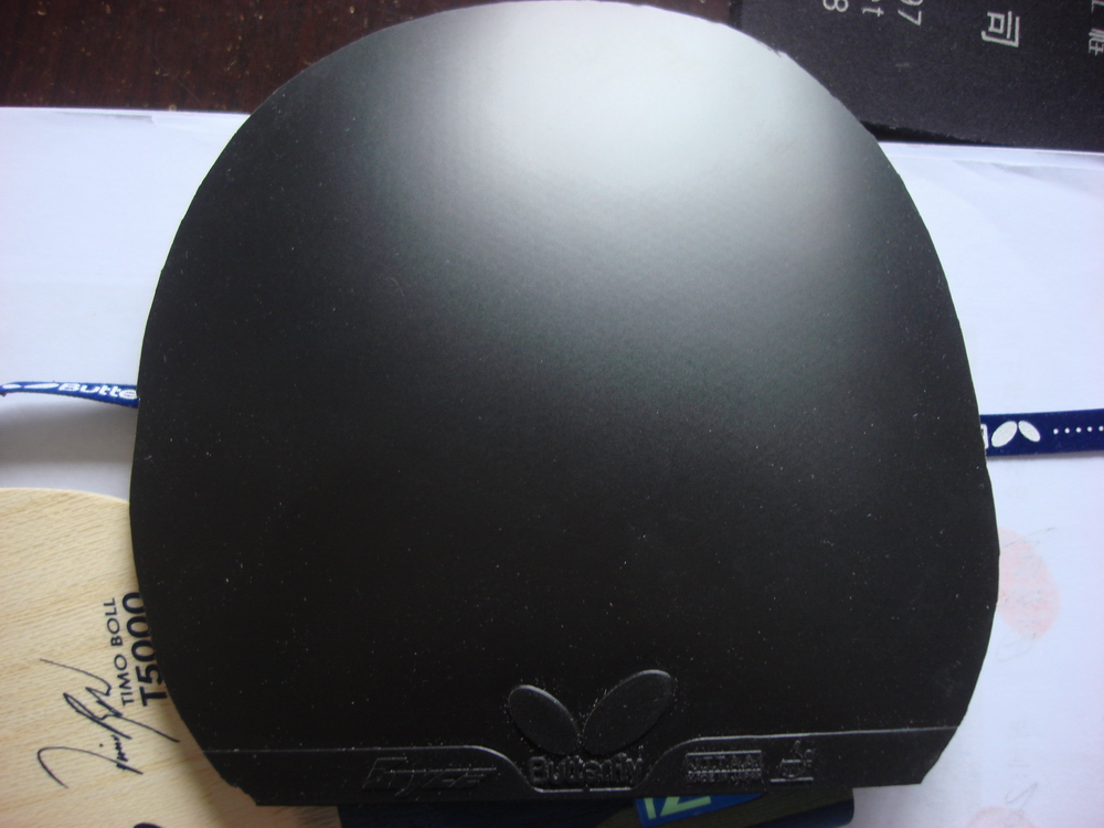 �ͼ۳�����ֱ�����ͺ͹������أ�220Ԫ��140Ԫ����ݡ�