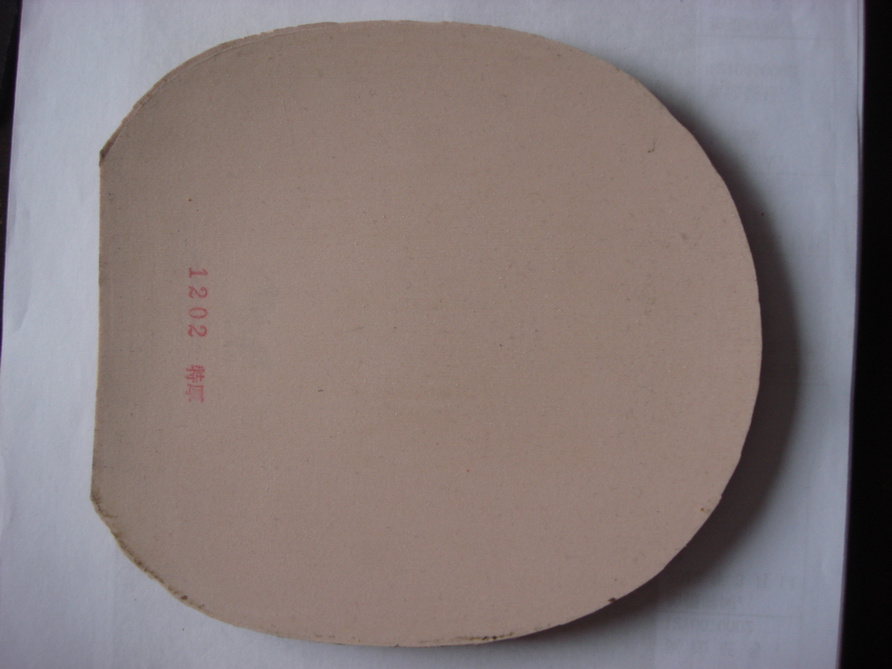 �ͼ۳�����ֱ�����ͺ͹������أ�220Ԫ��140Ԫ����ݡ�