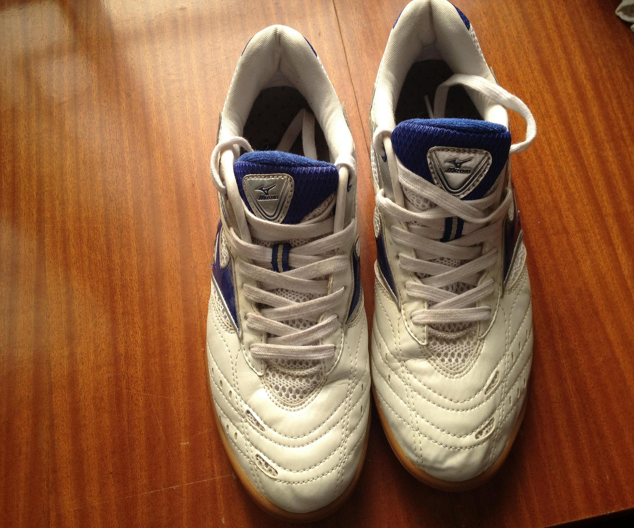 ������С������һ˫����Ũ��Ь