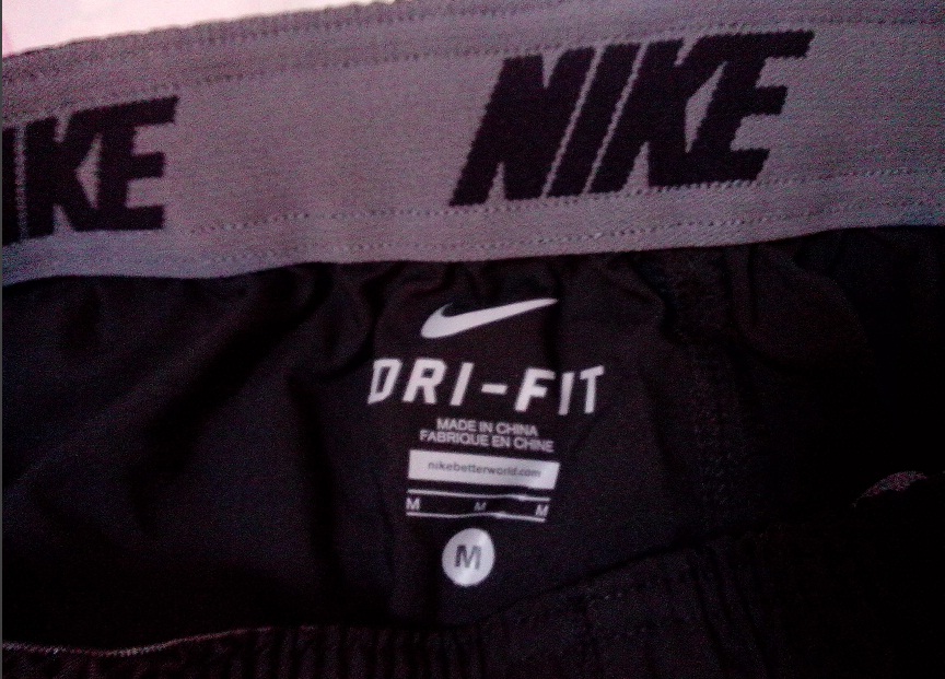 Ʒ ·  Ь NIKEװ  ñ T64 FX ذ