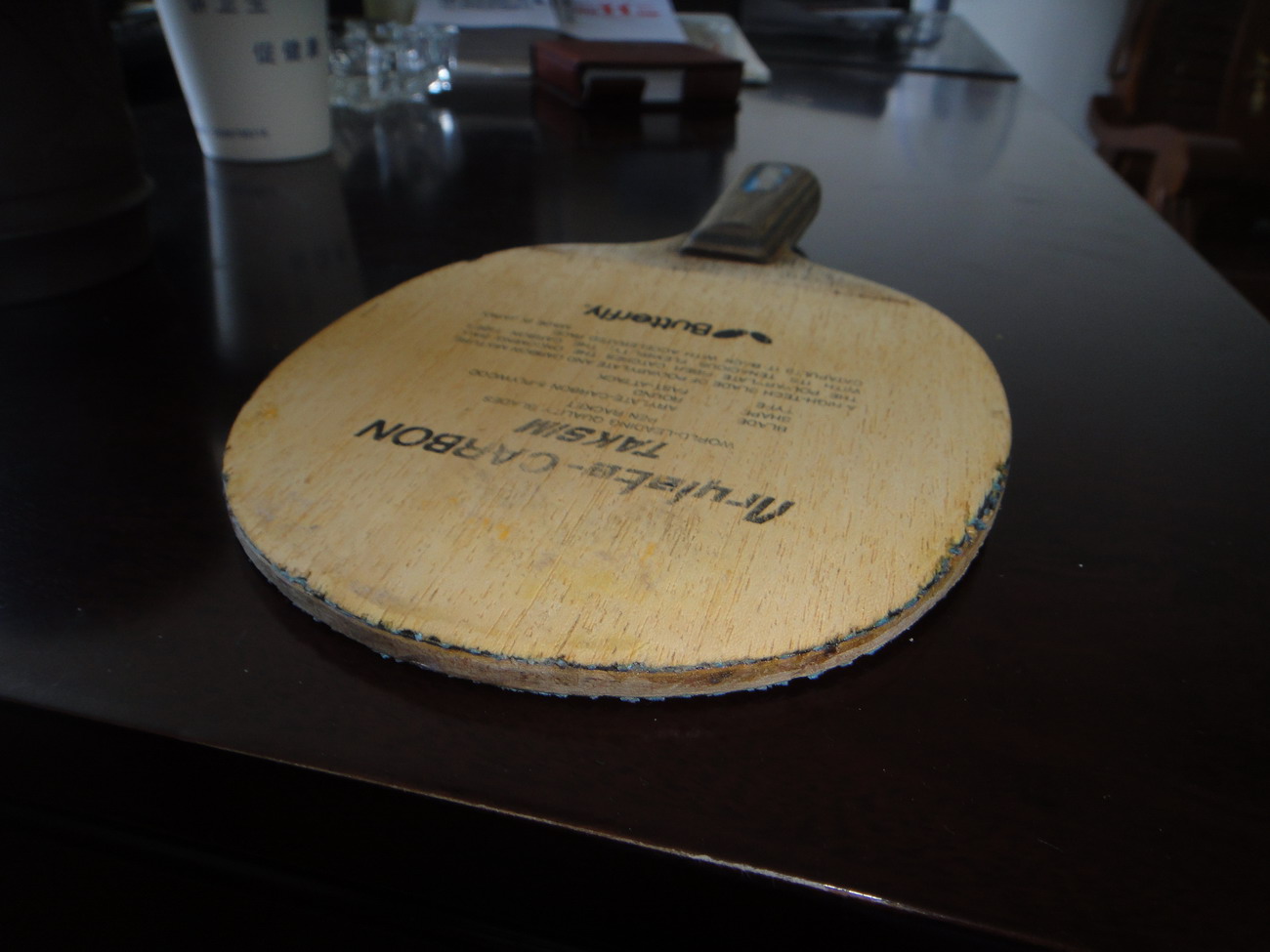 ƽͷ����������ɫ�µ�J���K�����ƺ�����QQ799914079