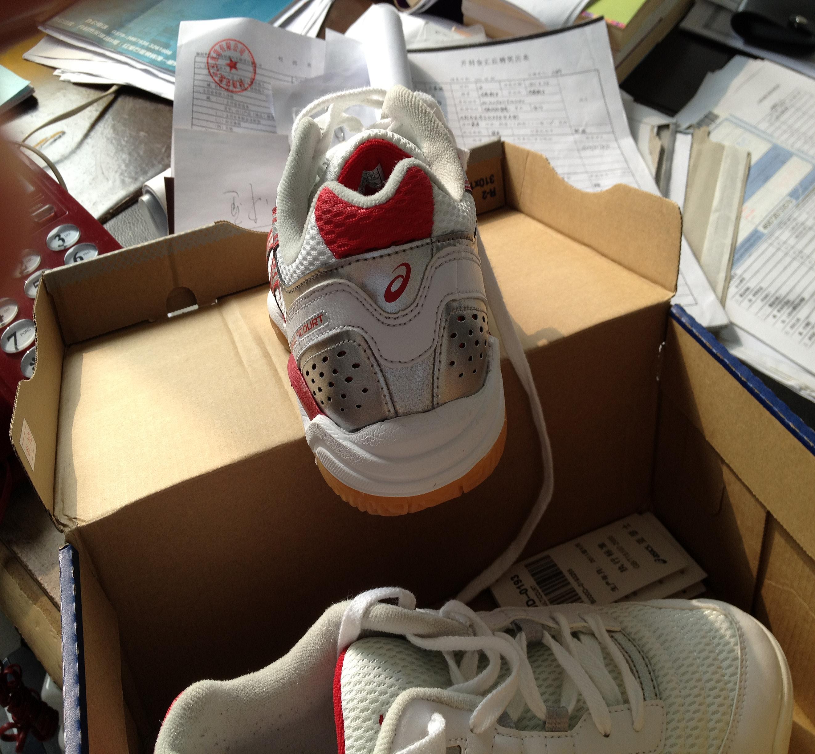 ٳһ˫asicsƹЬ׼40.5