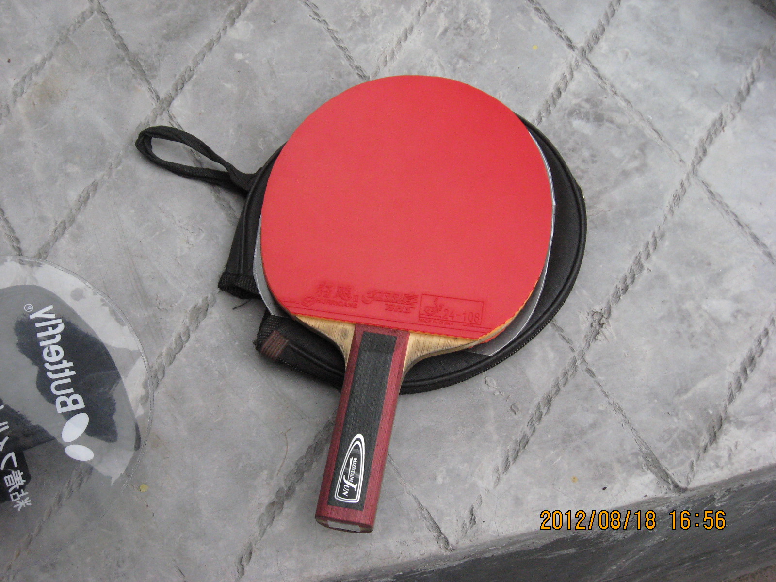 ����ո����½�Ƥ����Ӧ�������������ˣ�����͸�����