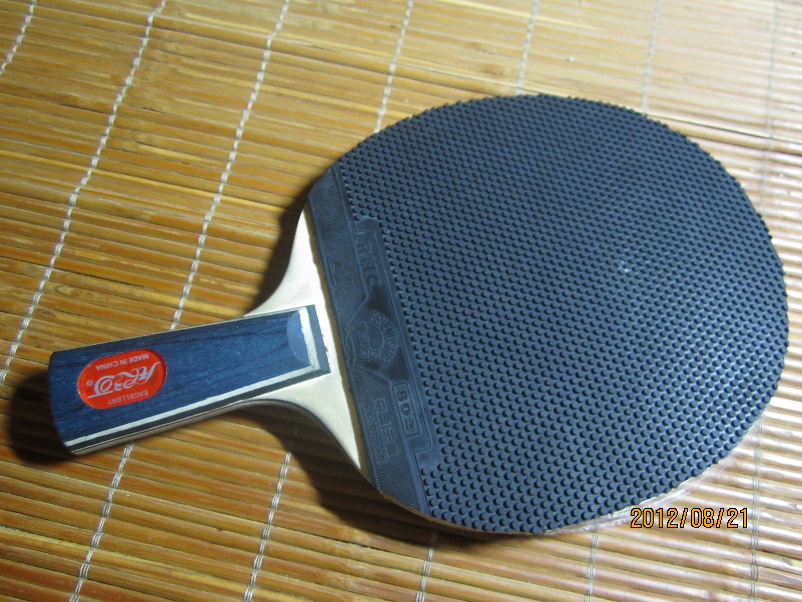 �������ˣ�����ȫ���������ͼۣ����ӵ���982������966���Ϻ�˫ϲ�װ壬����