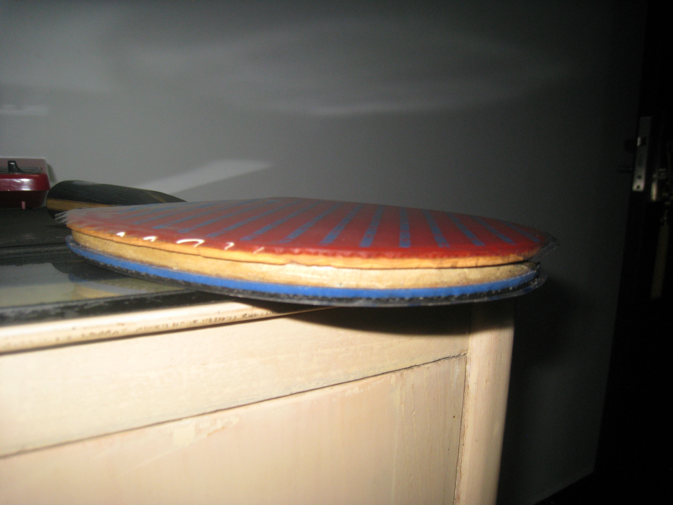 ����������YE