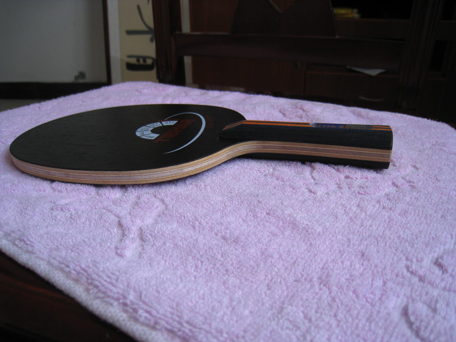 280����� ��Ư����һ����Ϳ��ͦ�κ�ɫ��ը��