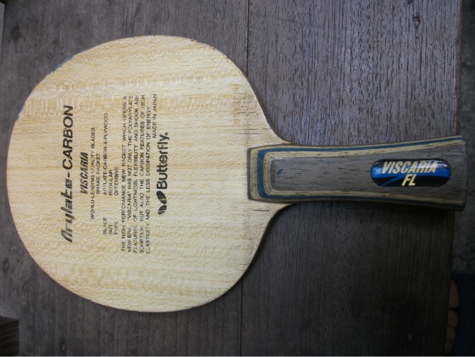 ����Ʒ�������VIS��450���ʣ��ó�ɫ�ĿƱ�����270������