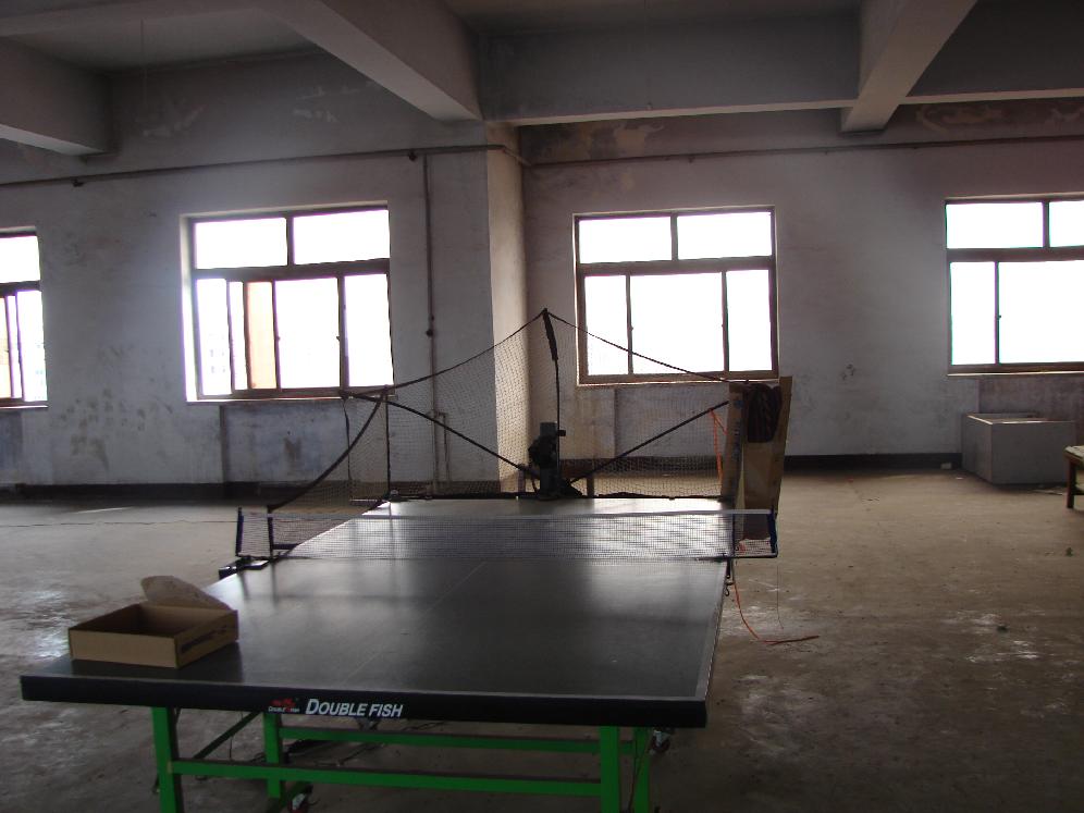 ��λ��ң���������������һ������С���������ֻ������