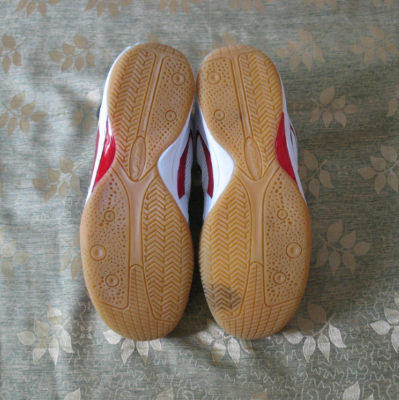 ����ƹ����ЬWIN? --1, 135Ԫ���ʣ���������ƹ�������60Ԫ���ʡ�