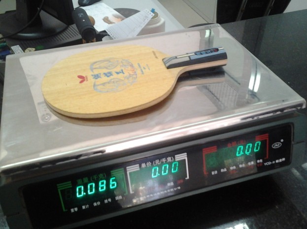 ���°������