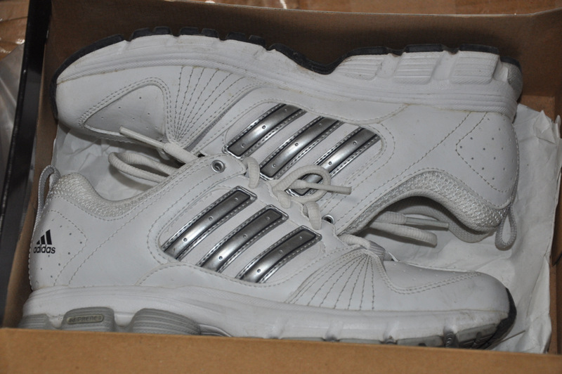 ��˫����ŮЬ