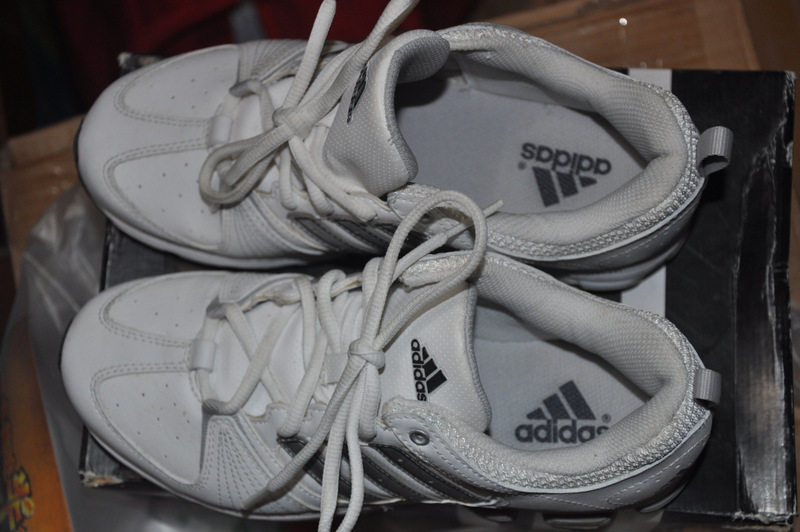 ��˫����ŮЬ