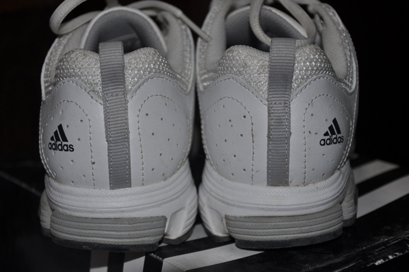 ��˫����ŮЬ