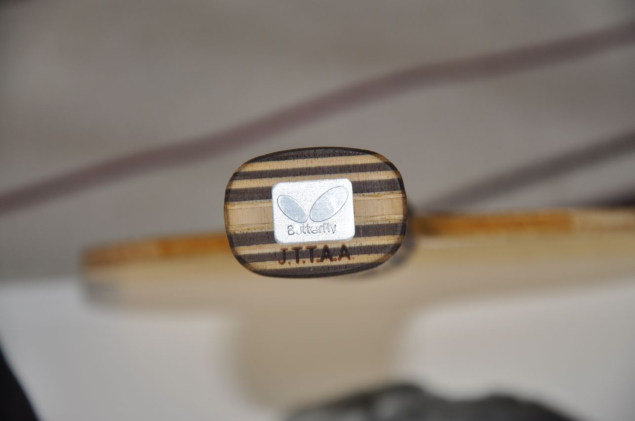 ������J��Ʊ���