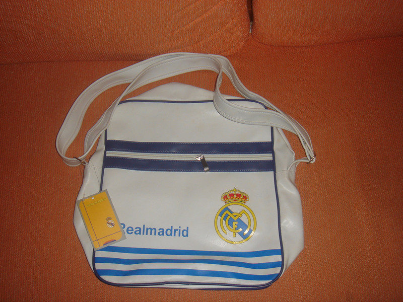 ��������� ��Ʒ����˺�ɽ�������¹��׶ؿ���100����ͨ~~~~~~~~~~~~~~~~