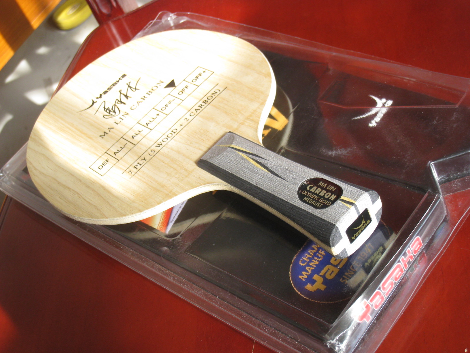 �ó�ɫ��̼ 300�����